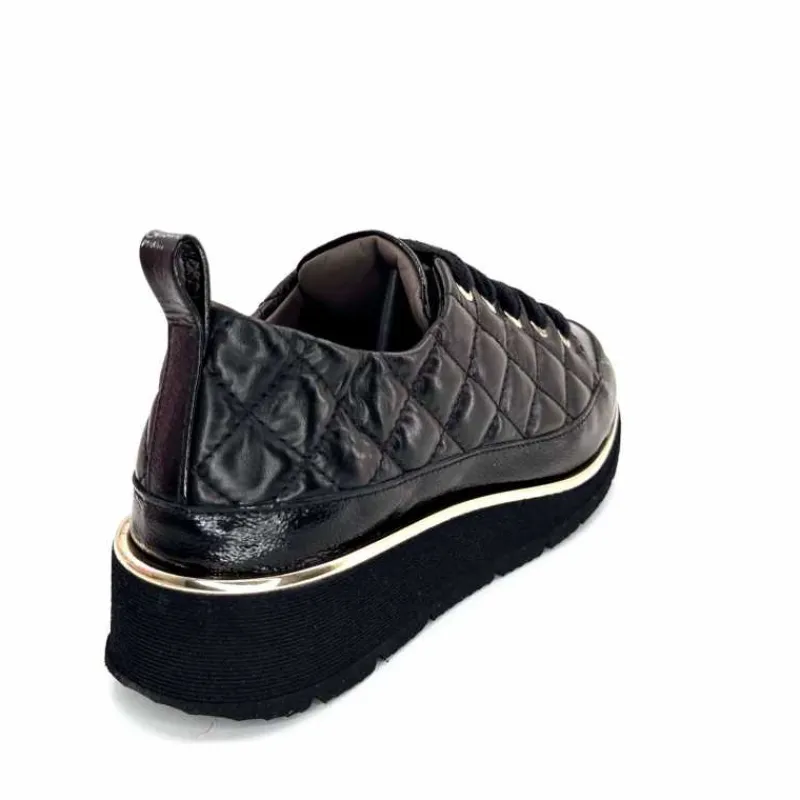 Sport Chic|Baskets<XSA Baskets Légère 160 Vernis & Cuir Matelassé Noir