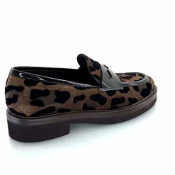 Animalier|Mocassins<Ivoire0347b Mocassins Ivoire K647M Daim Léo Marron